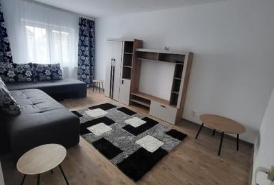 🏡 Apartament de închiriat cu 3 camera decomandat Galata - FIX LANGA LIDL SI STA - 1