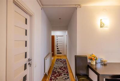 Apartament cu 3 camere decomandat, mobilat în Central - 12