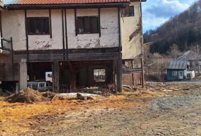 Spațiu comercial, de 3,062 mp, în Șanț - 2