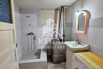 Casă individuală cu 5 camere cu Canalizare în Central - 6