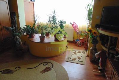 Vedere pe 2 parti. Mobilat si utilat. Ocupabil imediat. ? - 8