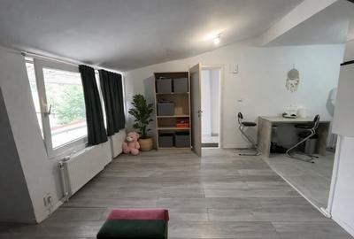 Garsonieră decomandată, mobilată în Complex Studențesc - 3