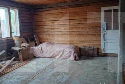 Casă cu 3 camere cu Teren 1856 Mp în Central