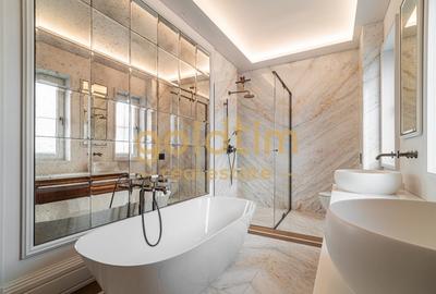 VILA SUPERBA/ACCES LA LAC/COMPLET MOBILATA/UTILATA LUX/CURTE/PARCARE/PIPERA - 37