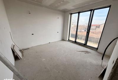 Casă cu 5 camere cu Teren 250 Mp în Central - 10