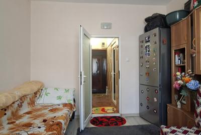 Garsonieră decomandată, mobilată în Micro 40 - 3