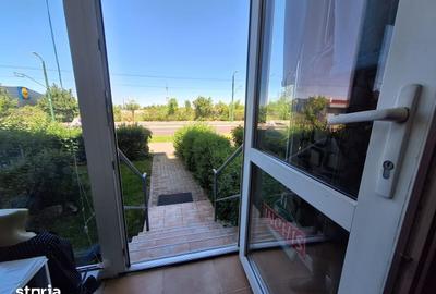 Spațiu comercial, de 68 mp, în Florilor - 3