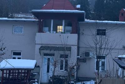 Casă individuală cu 5 camere cu Teren 300 Mp în Central - 3