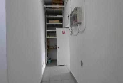 Spațiu comercial, de 50 mp, în Moșilor - 8