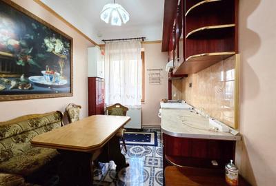 Apartament 3 camere, centrala, loc de parcare - Revolutiei - 2