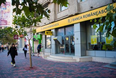 VANZARE SPATIU COMERCIAL BD. CORNELIU COPOSU - 3