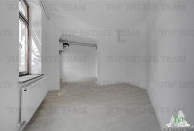 Spațiu comercial, de 40 mp, în Parcul Carol - 2