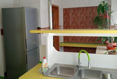 Dristor,Benzinaria Rompetrol, bl 1995,70 mp, et. 2, mobilat, utilat centrala - 7