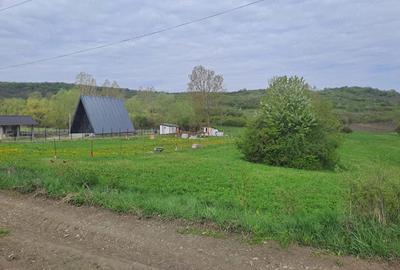 Teren de 2900 mp, în Căptălan - 2