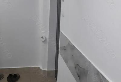 Inchiriez apartament. La parter.cu intrare din strada - 4