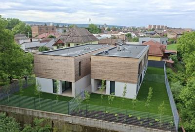 Apartament cu 2 camere decomandat în Central - 12