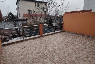 Vilă spațioasă P+1+M cu curte și garaj – Colentina - 16