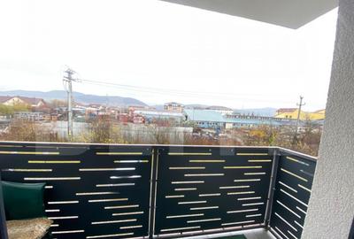 Apartament cu 4 camere etaj 1, 3 dormitoare, 3 balcoane, - 6