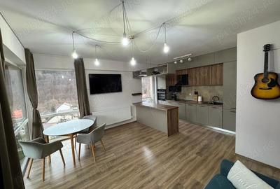 Apartament Sinaia 2 camere modern cu vedere spre munte, parcare subterana - 1