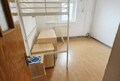 Apartament cu 3 camere decomandat în Republicii - 20
