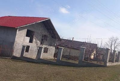 Casă cu Teren 1500 Mp în Erbiceni - 4