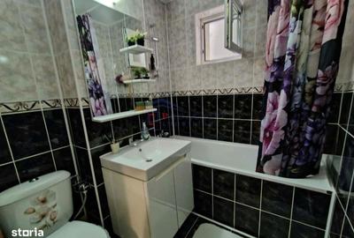 Apartament cu 3 camere decomandat în Sfântu Ilie