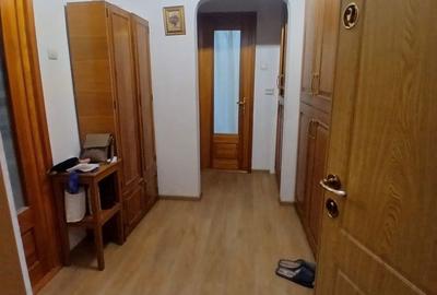 Apartament cu 2 camere decomandat în Central - 3