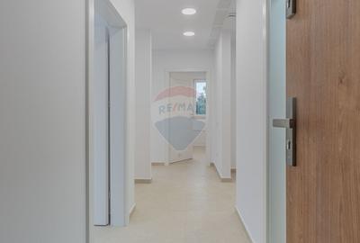 Clinica medicala-9 cabinete- URBAN PLAZA - bloc 15 parter! - 39