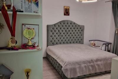Casă cu 4 camere cu Teren 350 Mp în Șerbănești