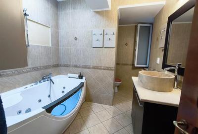 Apartament cu 3 camere decomandat în Semicentral - 11