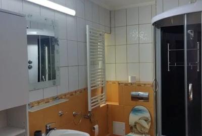INCHIRIEZ APARTAMENT 2 CAMERE,ETAJ 4 STRAND - 3