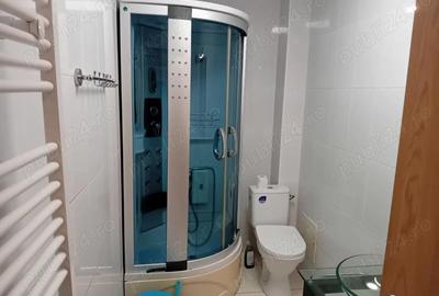 Apartament cu 3 camere decomandat în Central - 1