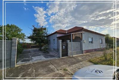 Casă individuală cu 4 camere cu Canalizare în Mocrea - 2