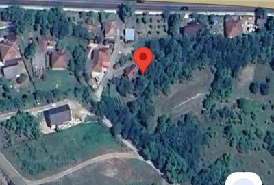 Casă cu Teren 5282 Mp în Central