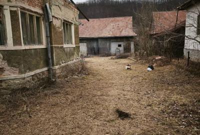 Teren de 2848 mp, în Aghireșu - 8