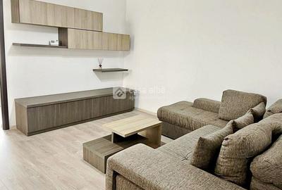 Apartament cu 2 camere nedecomandat, mobilat în Nicolina