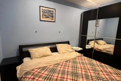 Apartament cu 3 camere semidecomandat în Central - 2