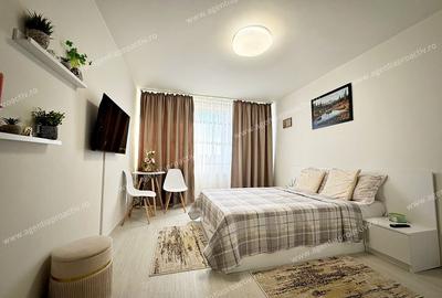 	Garsoniera renovata, de inchiriat in Tiglina 1, etajul 4/10. - 1