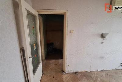 Apartament cu 3 camere + boxa, zona Sagului - 10