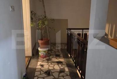 Casă cu 5 camere cu Teren 60 Mp în Titulescu - 3