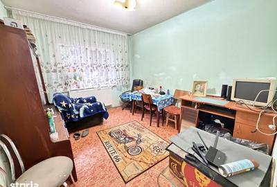 Apartament cu 4 camere decomandat în Central - 9