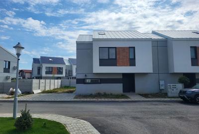 Casă cu 4 camere în Central - 7