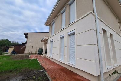 Duplex cu 5 camere si 2 bai de 118 mp in Ghiroda - 15