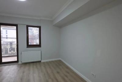 Apartament cu 3 camere semidecomandat în Dămăroaia - 8