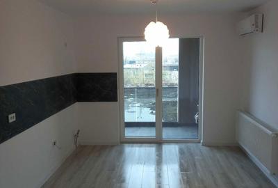 Apartament cu 2 camere semidecomandat în Central - 3