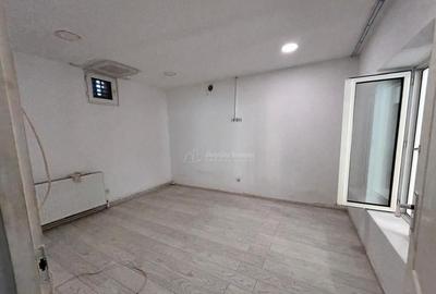 Bocsa Montana, Casa cu Teren si Garaj - 33