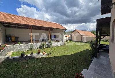 Casă cu 3 camere cu Teren 1255 Mp în Colun