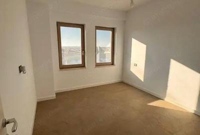 Apartament cu 3 camere în Central - 3