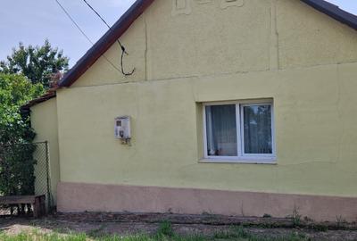 Casă cu 3 camere cu Teren 1000 Mp în Nuci - 8