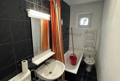 Apartament cu 2 camere semidecomandat, mobilat în Circumvalațiunii - 14